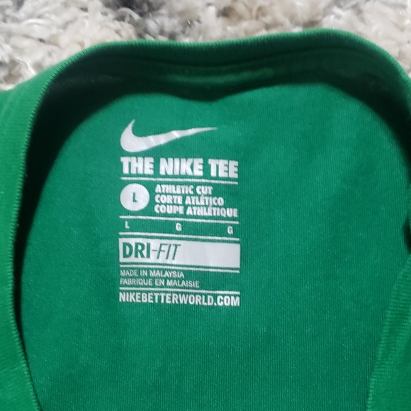 MENS NIKE DRI-FIT TSHIRT IN LARGE - Picture 4 of 4